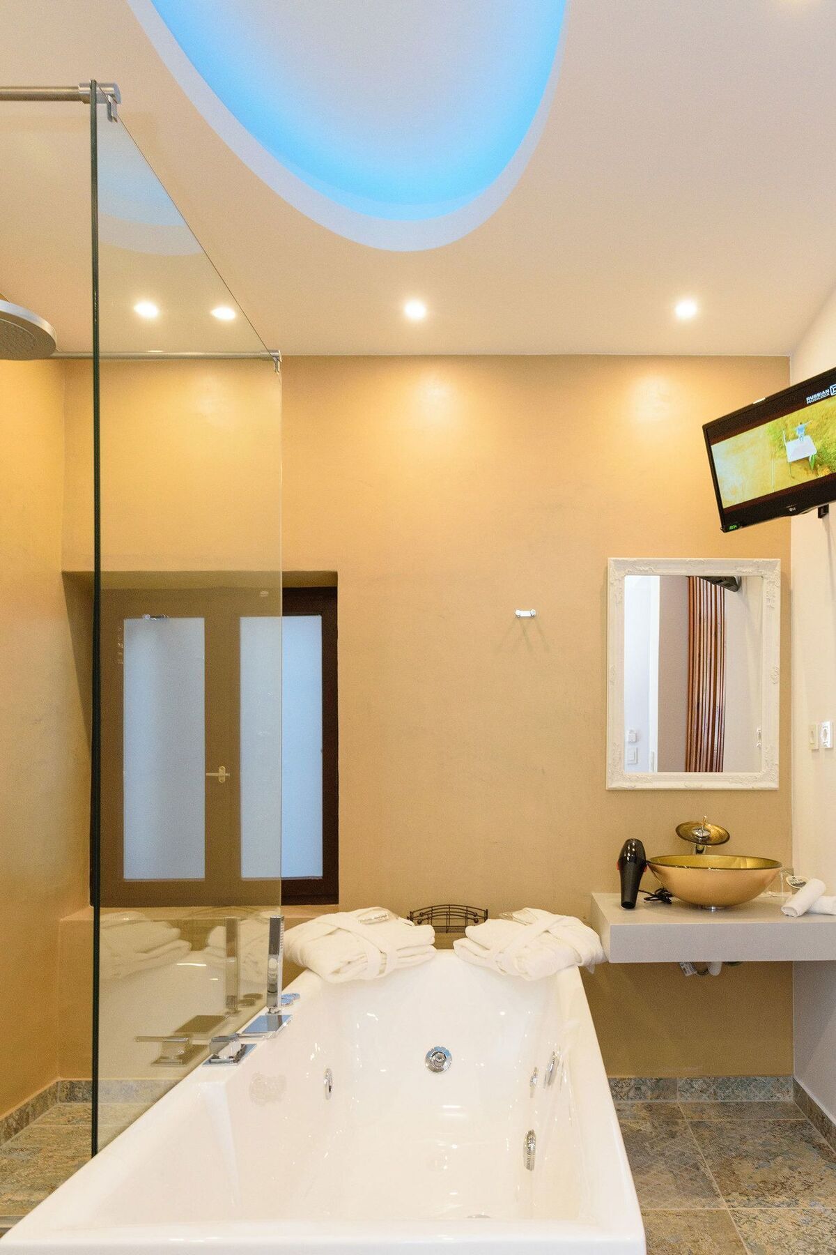 Diamond Boutique Hotel Chrissi Akti Chania Exterior foto