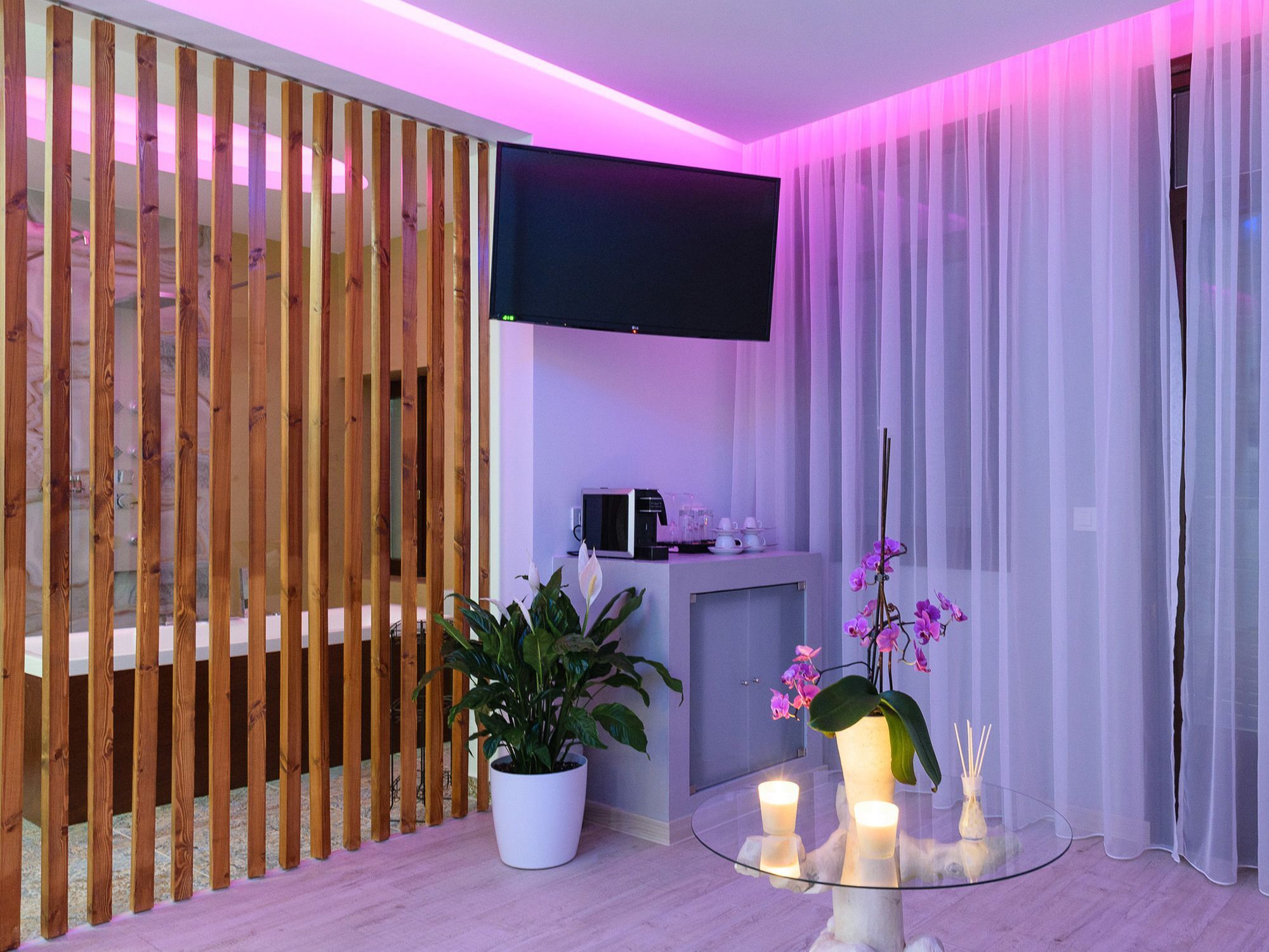 Diamond Boutique Hotel Chrissi Akti Chania Exterior foto